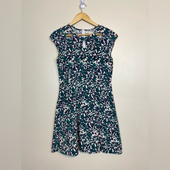 Mata Traders Floral Fit & Flare Dress – Keyhole Front, Cap Sleeves, 100% Cotton - Picture 2 of 5